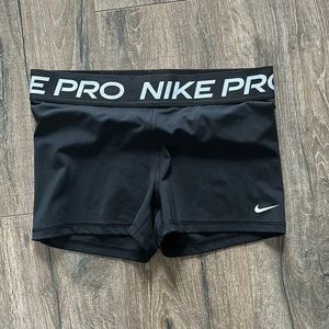 Nike youth size large shorts